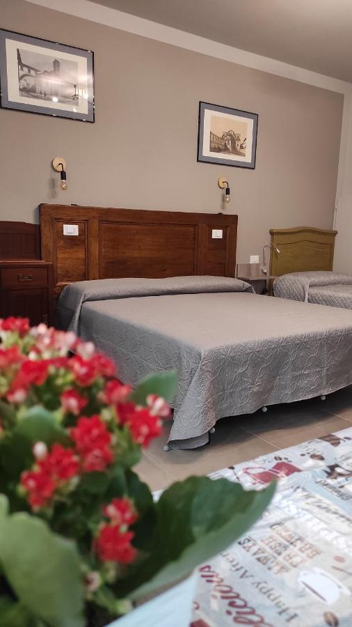 Gli Ulivi Rooms Lucca Buitenkant foto